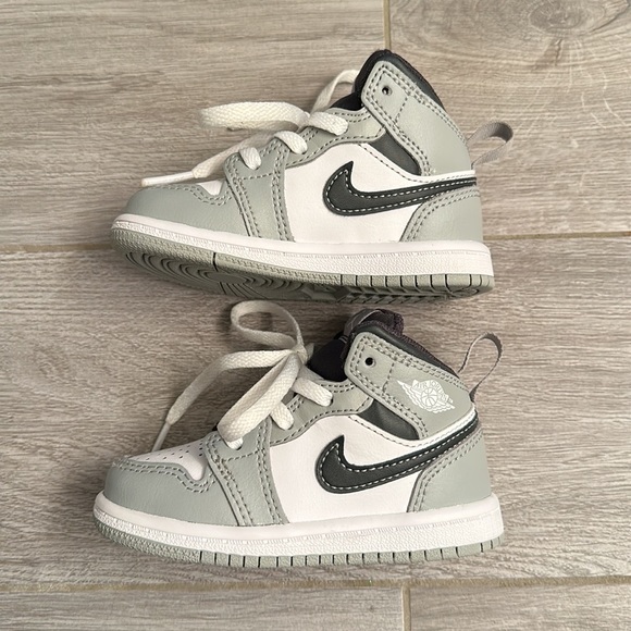 SOLD!!!! - Picture 5 of 8